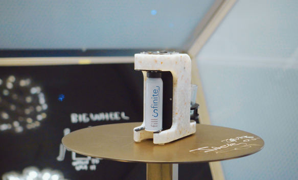 Fillinfinite: extra virgin olive oil changes form and language